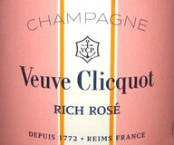 Veuve Clicquot Rich Rose Champagne